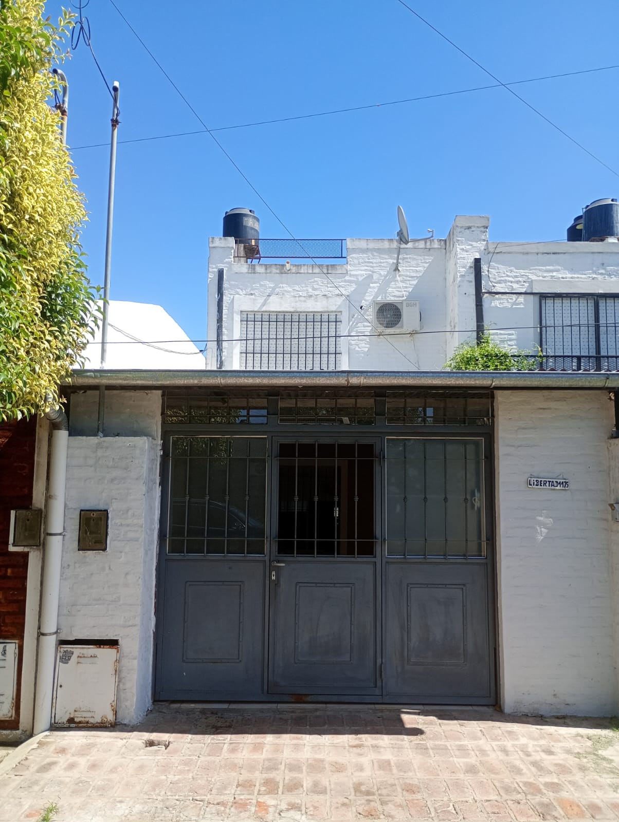 VENTA DE CASA 2 HAB/GAS/GARAJE
